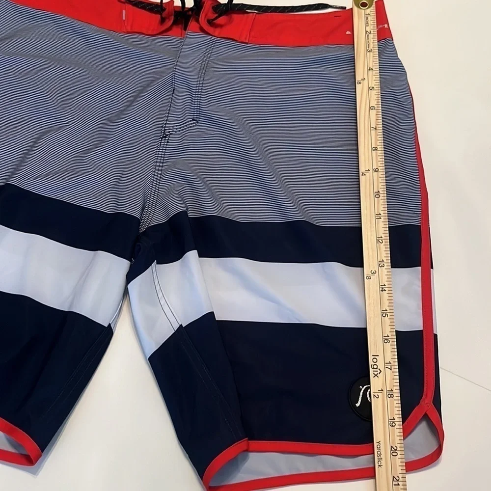 NWOT Quiksilver Men's Highline Tijuana Red White & Navy Board Shorts Size 34